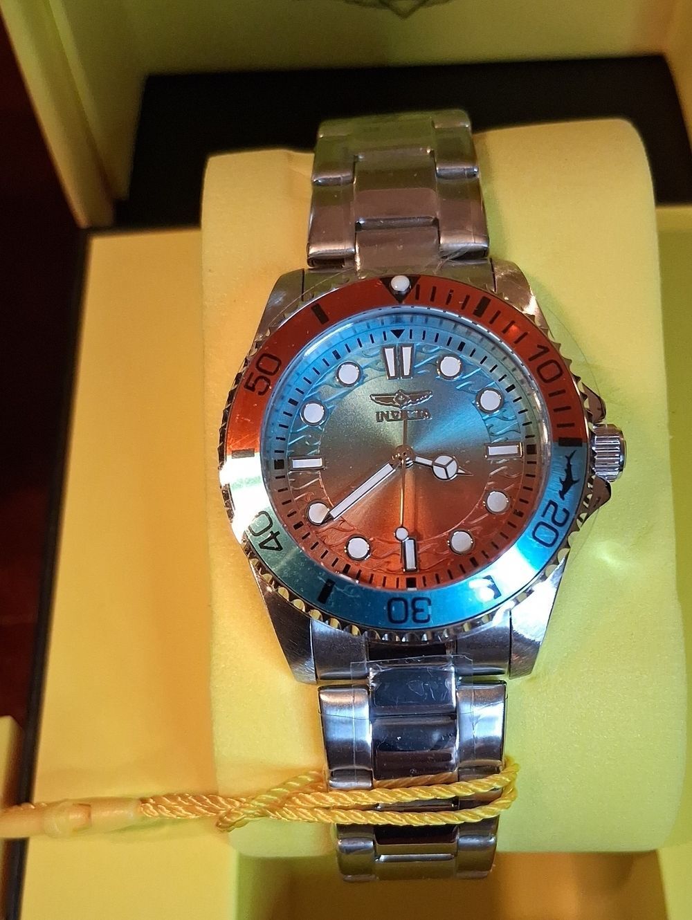 Invicta Pro Diver Lady Watch Model 50955 Orange, Light Blue, Steel New With Box
